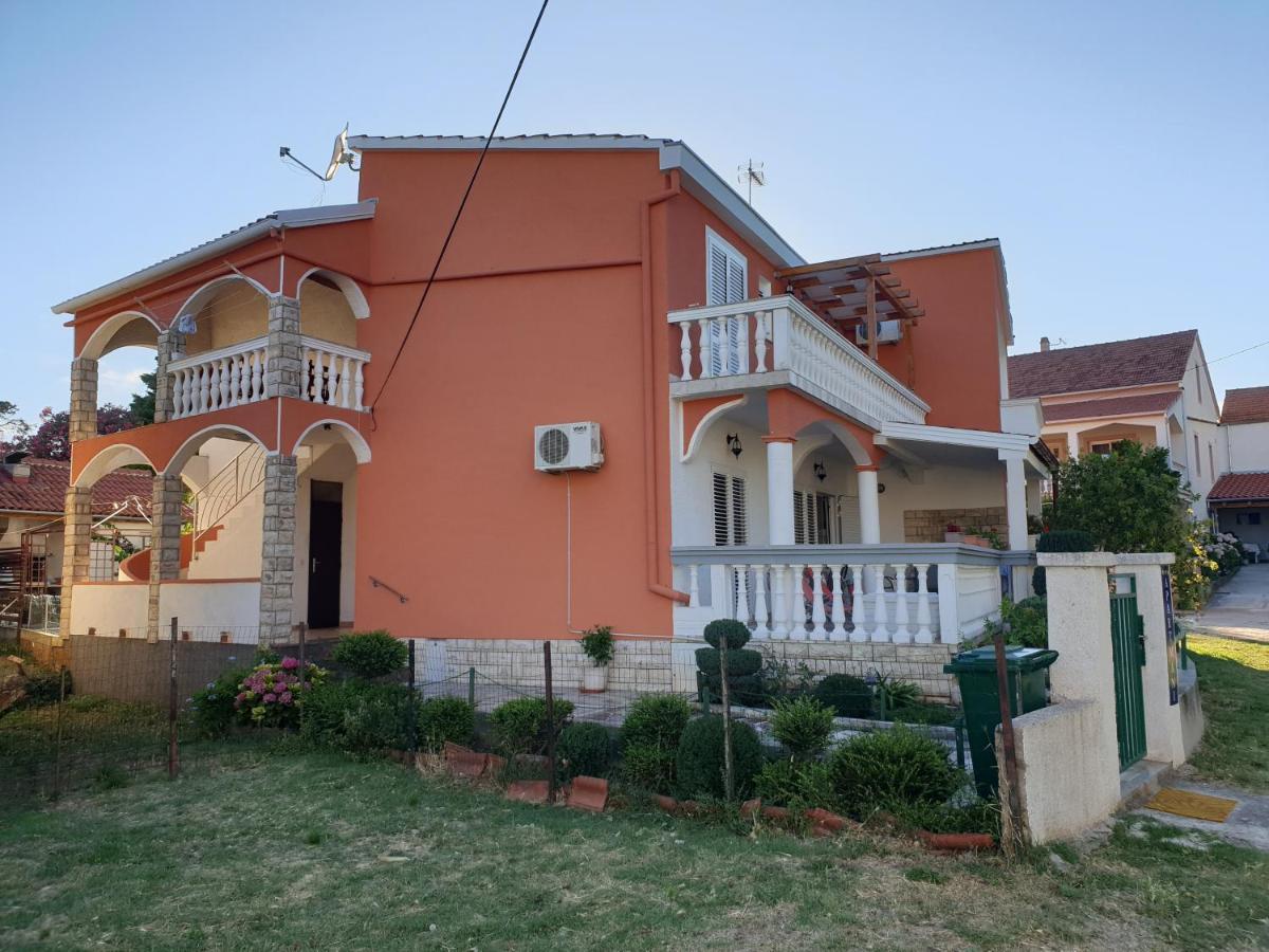 Apartments Martinovic By The Sea ククリカ エクステリア 写真